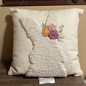 Threshold Bunny Flower Easter Spring Throw Pillow White Purple Pink 15” NWT